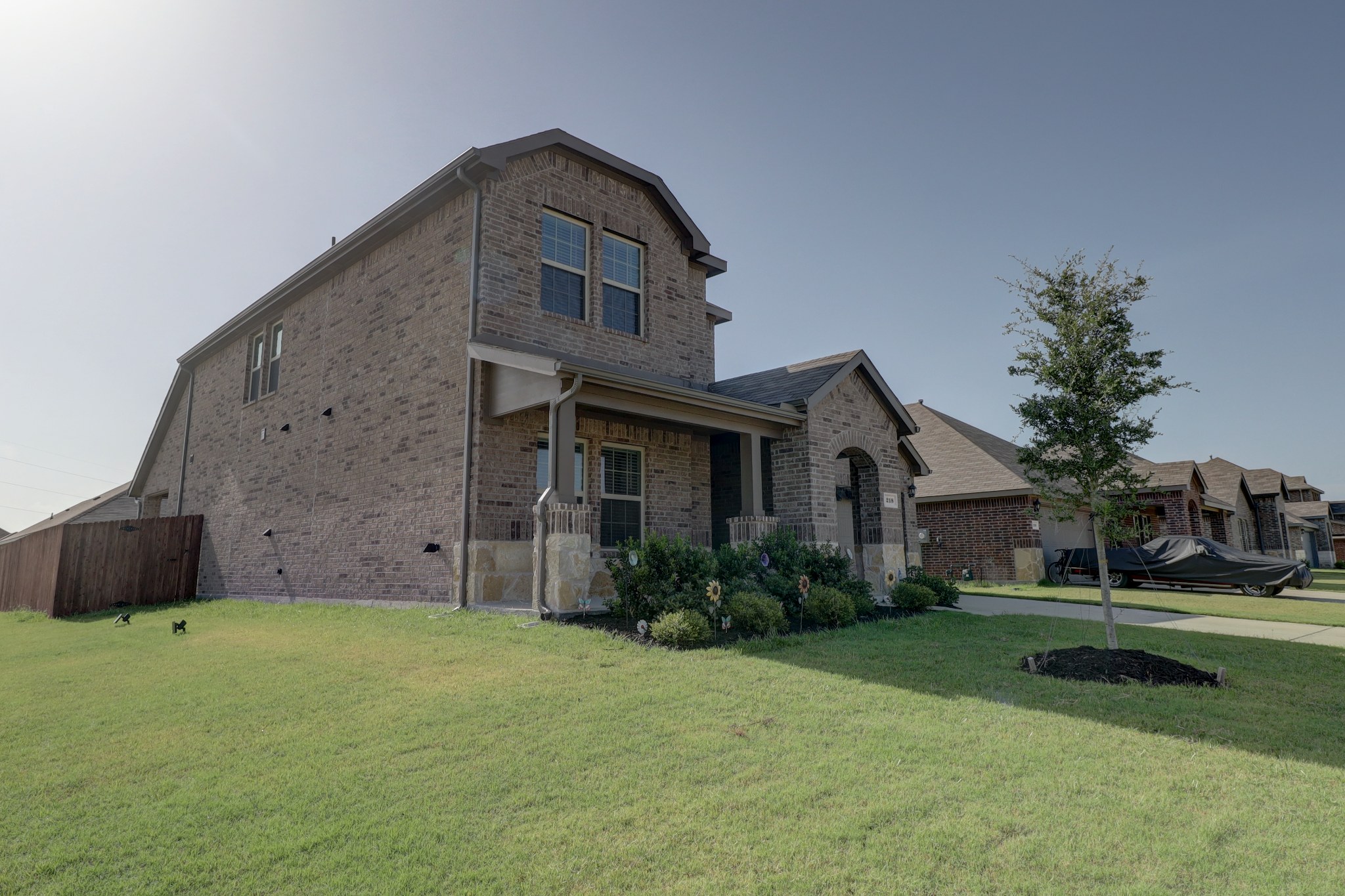 218 Alice Springs Ln — photo 2