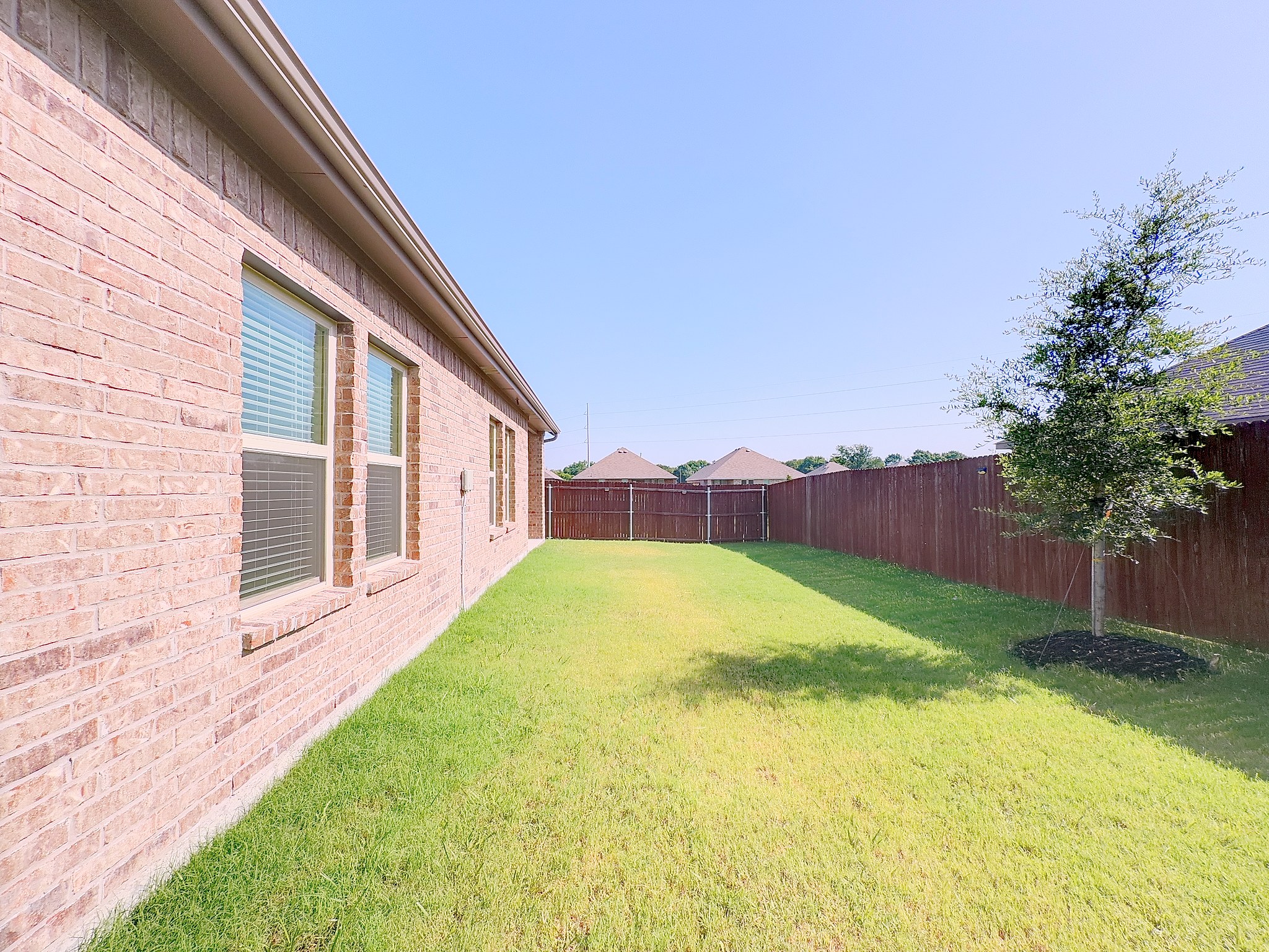 218 Alice Springs Ln — photo 26
