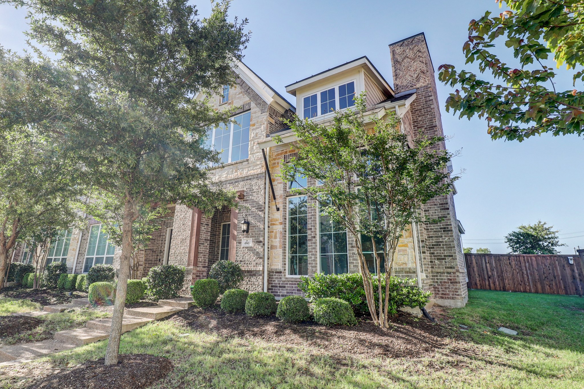 4941 shores crest dr — photo 2