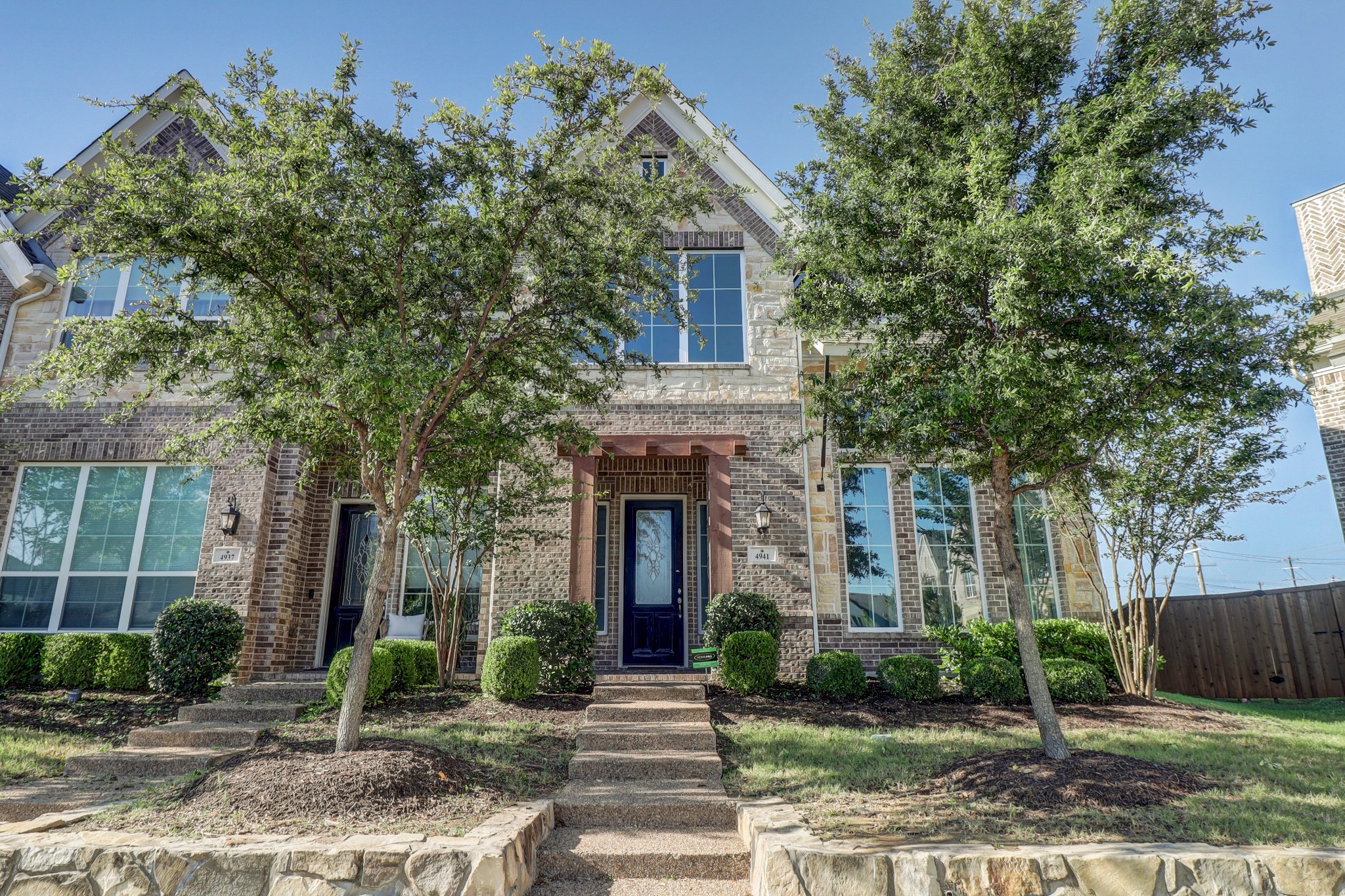 4941 shores crest dr — photo 1